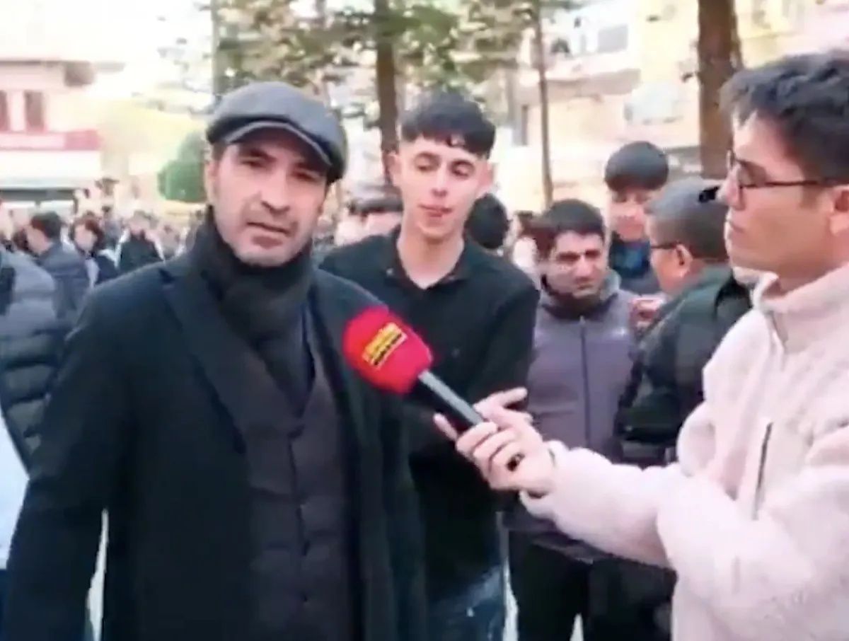 Cumhurbaşkanı Erdoğan’a hakaret eden provokatör gözaltında: Kılık değiştirip defalarca aynı kanala konuşmuş 3