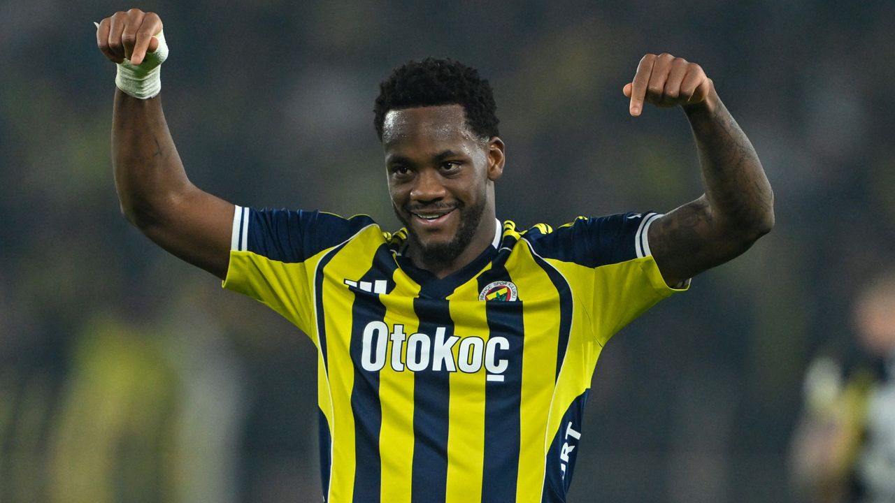 Fenerbahçe'ye büyük şok: Jhon Duran'a 2 maç men cezası! Dev maçta forma giyemeyecek 5