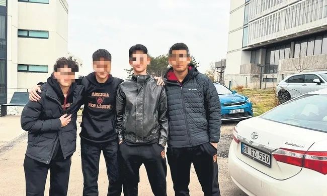İstanbul Erkek Lisesi’nde akran zorbalığı dehşeti: Yatakhane basıldı, 9. sınıflara sinema odasında işkence!  Muşta ve bıçakla tehdit edilip ağır darp edildiler... 2