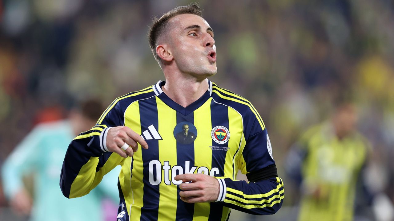 "Kerem Aktürkoğlu'nu G.Saray'da 2 futbolcu dövmüştü! Niye seni dövüyorlar da başkasını dövmüyorlar? Bakalım F.Bahçe'de dayak yiyecek mi?" 3