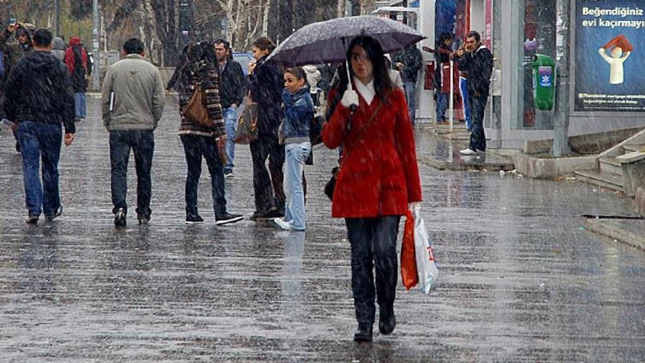 Meteoroloji’den tüm Türkiye’ye alarm: Kuvvetli yağış ve fırtına yolda! İl İl uyardı 1