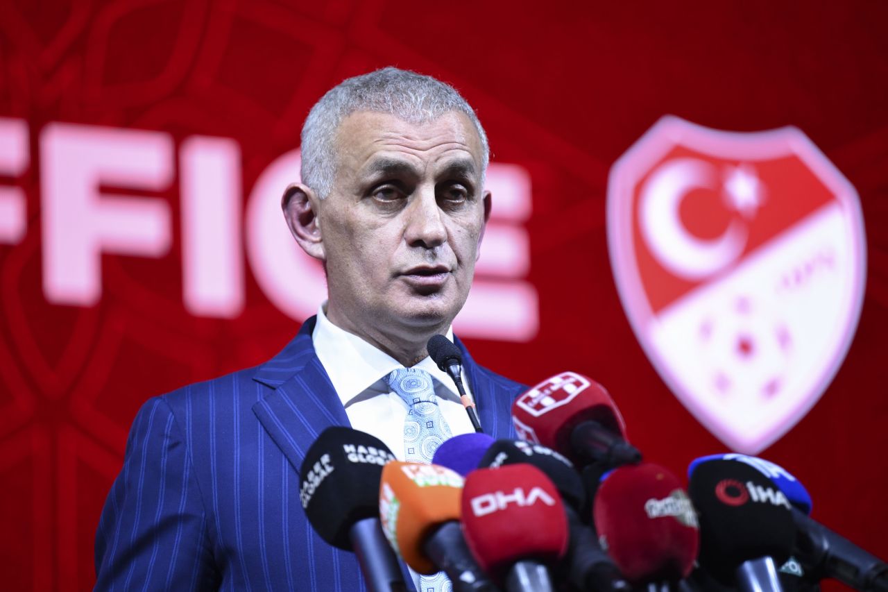 İbrahim Hacıosmanoğlu: "Derbide hakemden şikayet edecek biri varsa Fenerbahçe'dir, Galatasaray değil" 5