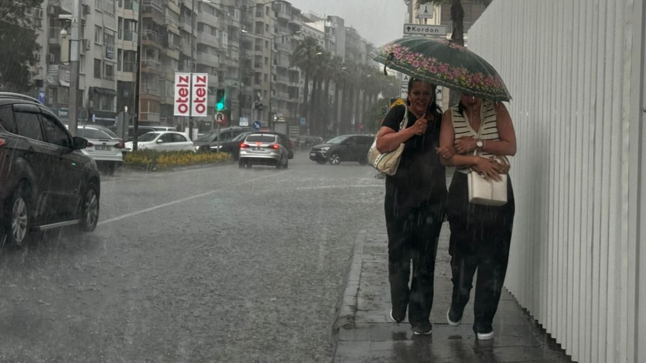 Meteoroloji duyurdu! Birçok il için sağanak ve kar alarmı 13