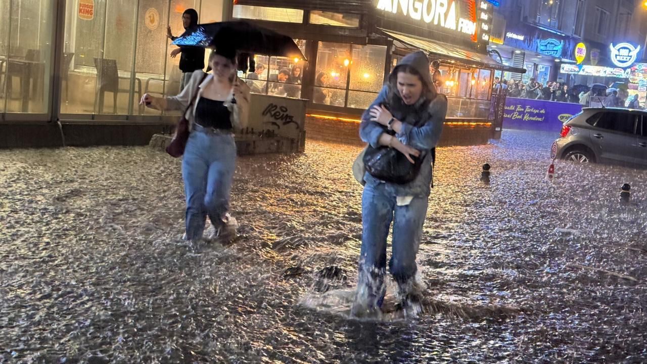 Meteoroloji duyurdu! Birçok il için sağanak ve kar alarmı 16