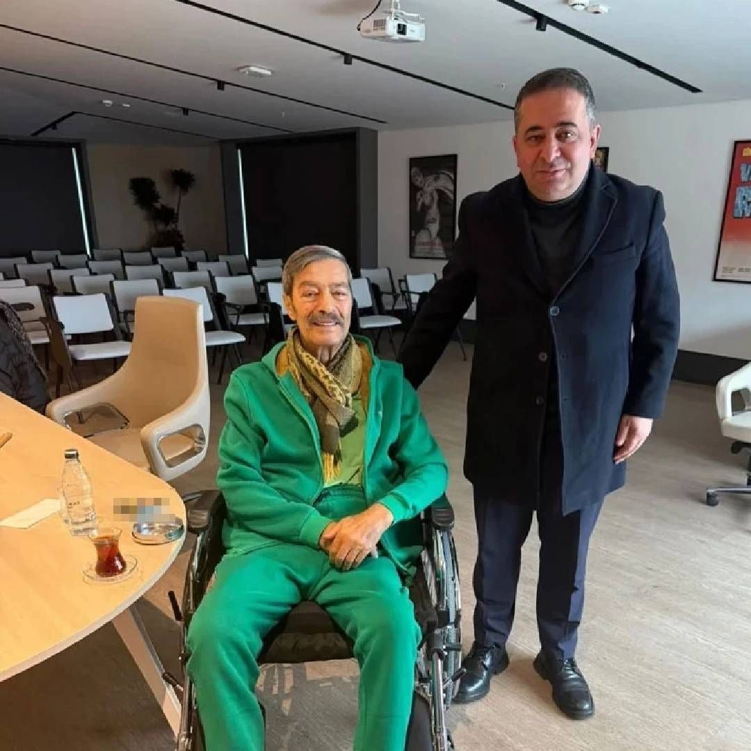 Beyninde pıhtı atmıştı: Kadir İnanır'ın son hali ortaya çıktı 2
