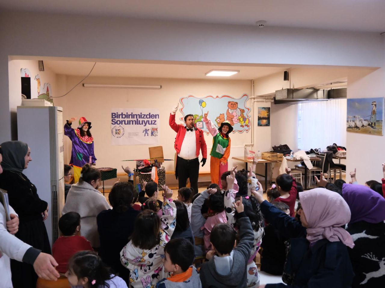 Sainte Pulchérie Fransız Lisesi'nin geçleri birbirimizden sorumluyuz dedi, çocuklara unutulmaz bir gün yaşattı 2