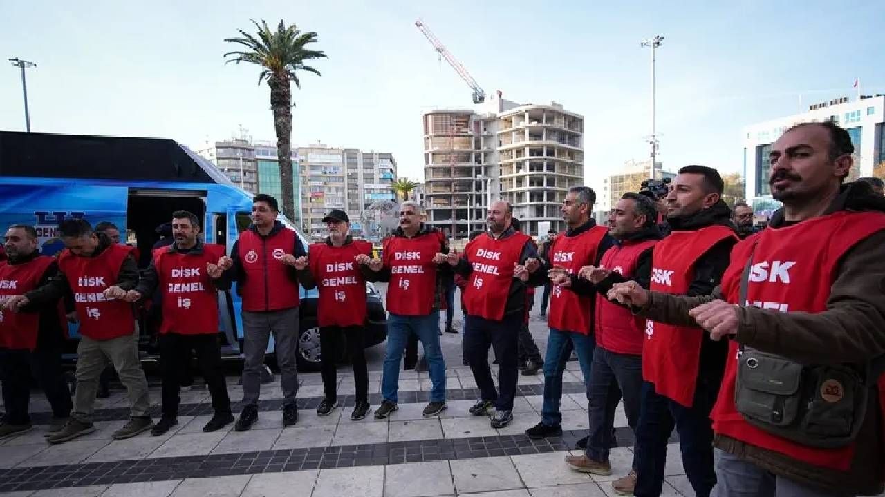 Maaş krizi büyüyor! 33 bin işçi ayakta: İzmir’de grev üçüncü gününü geride bıraktı 4