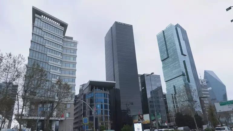 Hong Kong'daki felaketin ardından İstanbul için uyarı geldi! 50,5 metreden yüksek binada oturanlar dikkat 4
