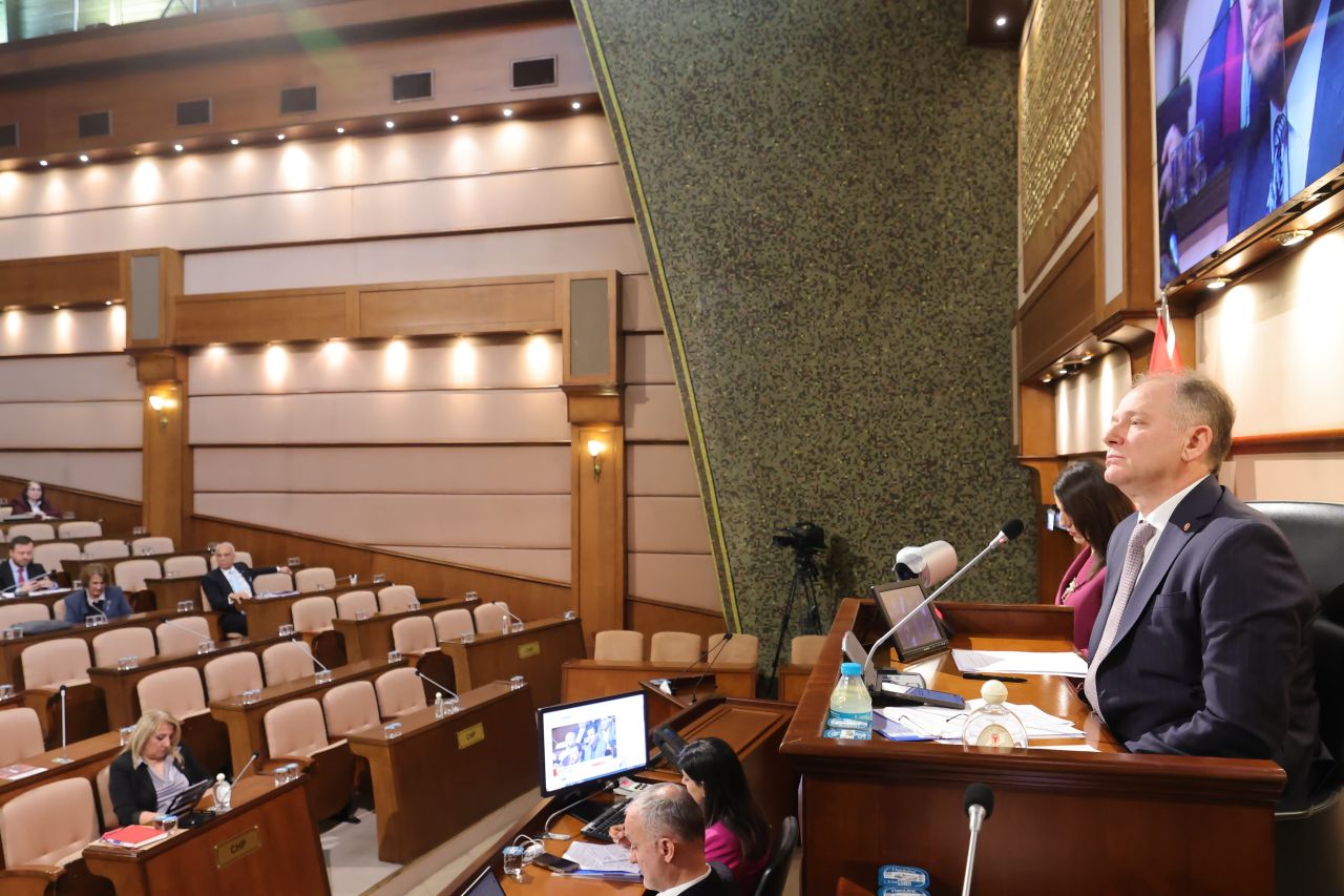 İBB Meclisi'nde Sayıştay raporu konuşuldu: İBB'nin 2024 raporunda 131 usulsüzlük 5