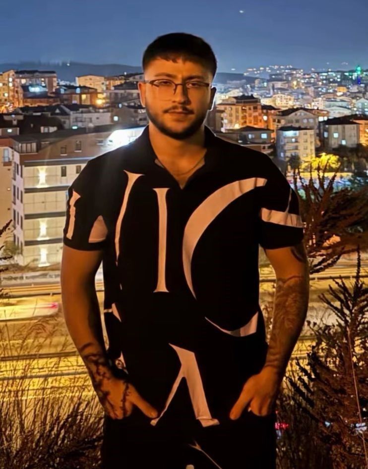 Korkunç cinayet! Rahat tavırlarla önce bekledi, sonra defalarca ateş etti 4