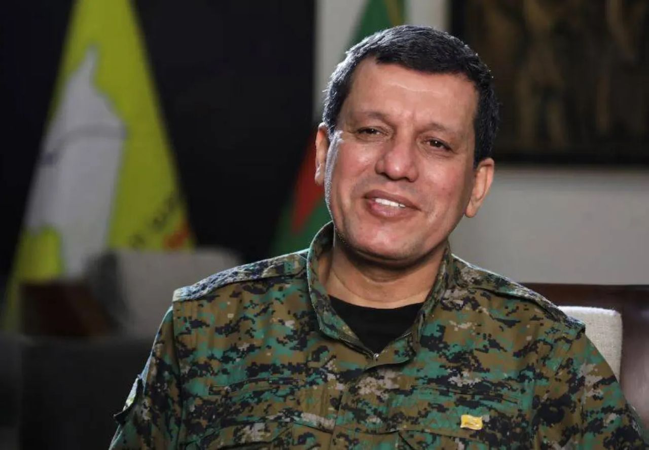 ABD, SDG terör örgütüne desteği bitiriyor! ABD'li general duyurdu: CENTCOM, örgütün Şam’a entegre edilmesini resmen destekliyor 4
