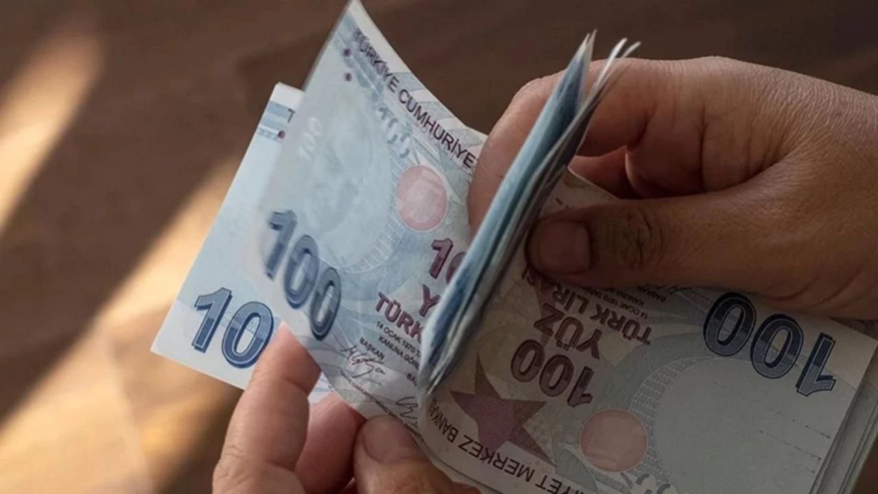 İBB'de zam yağmuru devam ediyor! Su, otopark, bisiklet derken şimdi de kent lokantalarına zam geliyor 8