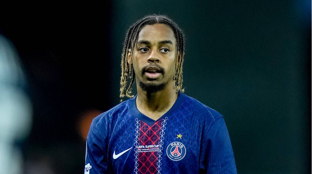 Dünyanın en pahalı futbolcuları açıklandı! Listede 2 Türk futbolcu yer aldı: Victor Osimhen de bu tabloda 51