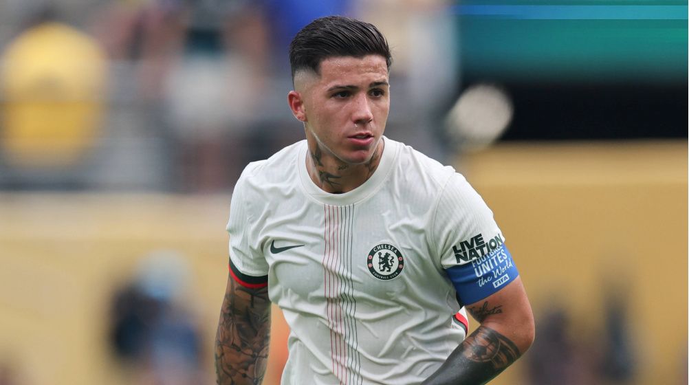 Dünyanın en pahalı futbolcuları açıklandı! Listede 2 Türk futbolcu yer aldı: Victor Osimhen de bu tabloda 27