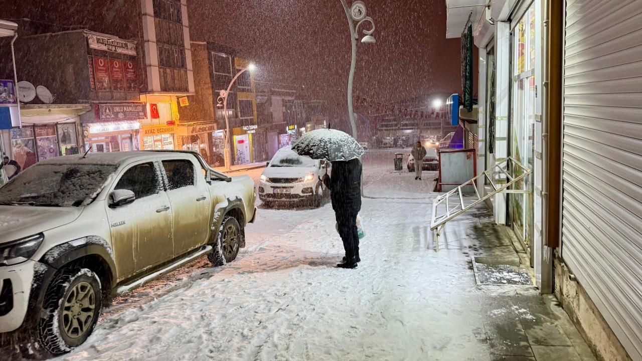 21 ile lapa lapa kar yağacak! İşte kar yağışı beklenen iller 16