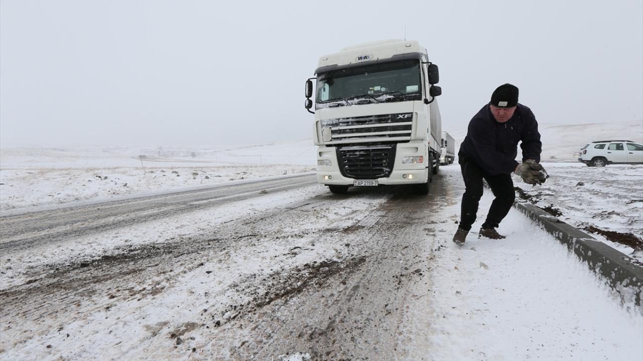 21 ile lapa lapa kar yağacak! İşte kar yağışı beklenen iller 19