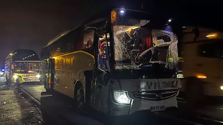 Kayseri’de feci kaza: Çok sayıda yaralı var 1