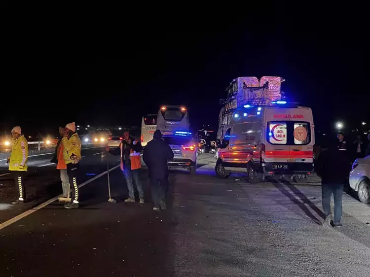 Kayseri’de feci kaza: Çok sayıda yaralı var 3