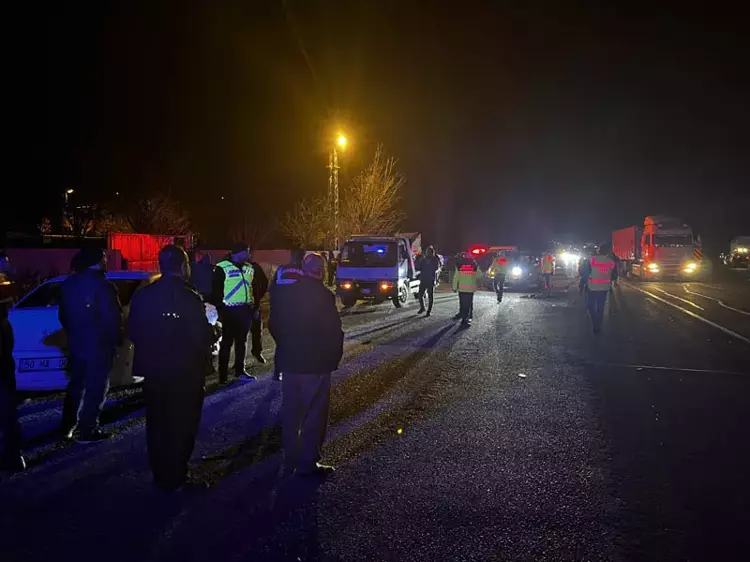 Kayseri’de feci kaza: Çok sayıda yaralı var 4