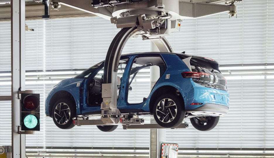 Volkswagen'in 88 yıllık tarihinde bir ilk! Almanya'daki fabrikasını kapatıyor 6
