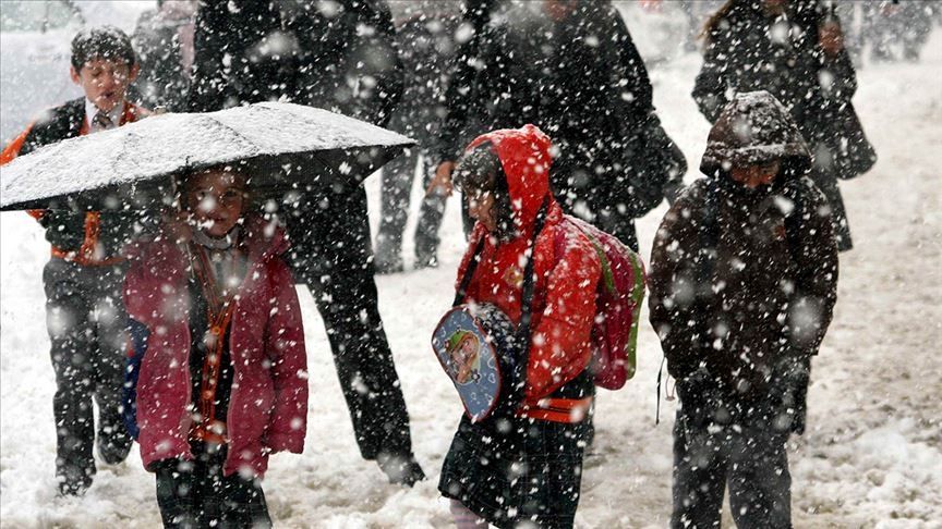 Meteoroloji uyardı! Bu şehirlere lapa lapa kar yağacak 11
