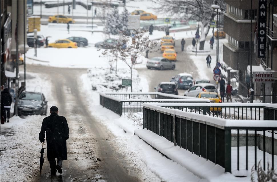Meteoroloji uyardı! Bu şehirlere lapa lapa kar yağacak 17