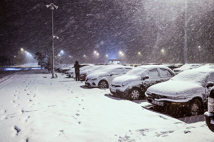 Meteoroloji uyardı! Bu şehirlere lapa lapa kar yağacak 8