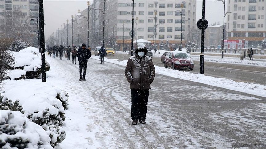 Meteoroloji uyardı! Bu şehirlere lapa lapa kar yağacak 9