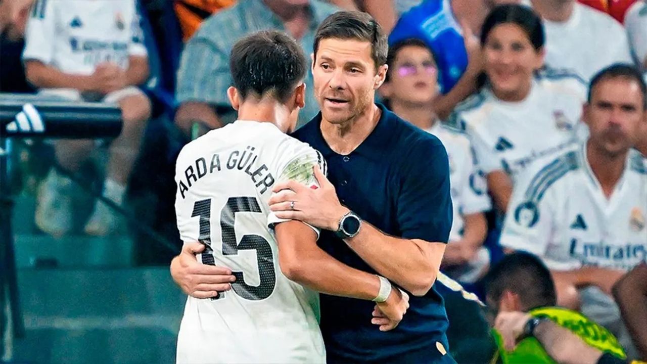 Arda'yla Xabi Alonso soyunma odasında kavga etti 3