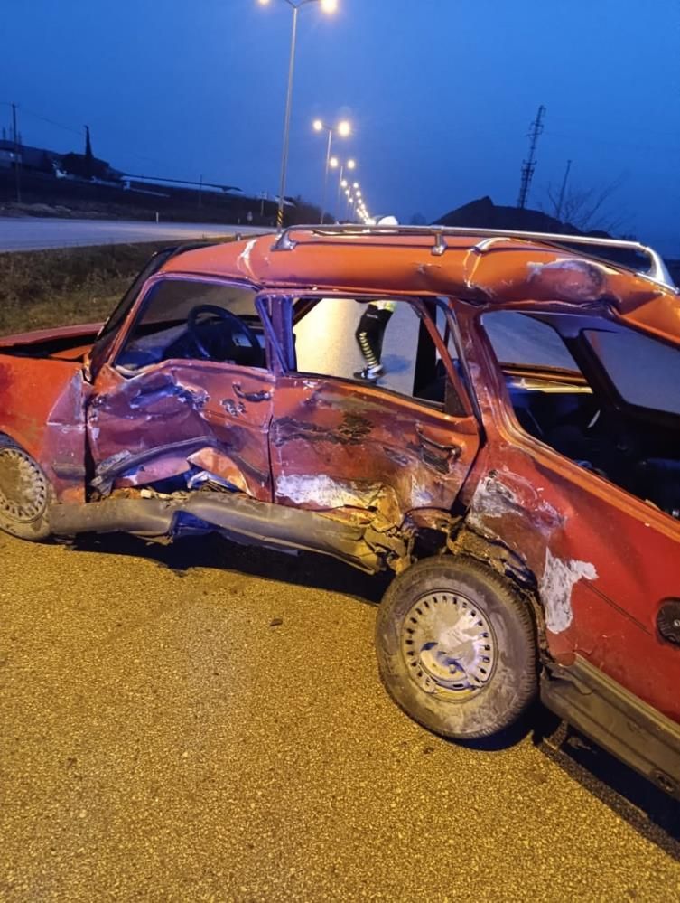 Sinop'ta feci kaza: Ölü ve yaralılar var 4