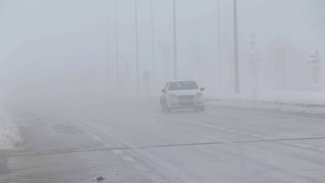 Tüm yurdu etkileyecek! Meteoroloji’den son dakika uyarısı: Kar, tipi ve fırtına kapıda 5