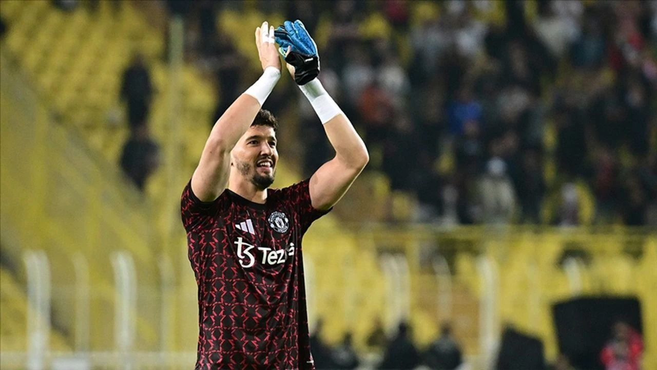 Beşiktaş, Altay Bayındır'ı transfer etmek istiyor 2