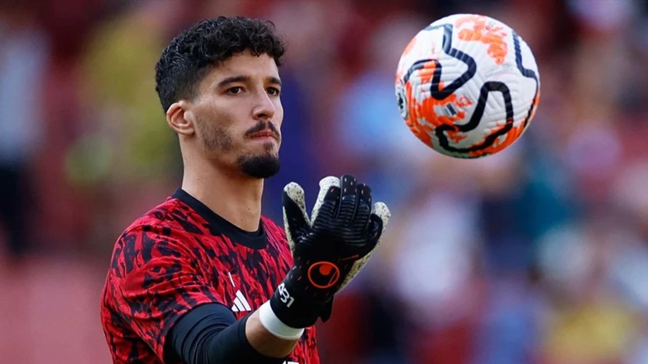 Beşiktaş, Altay Bayındır'ı transfer etmek istiyor 4