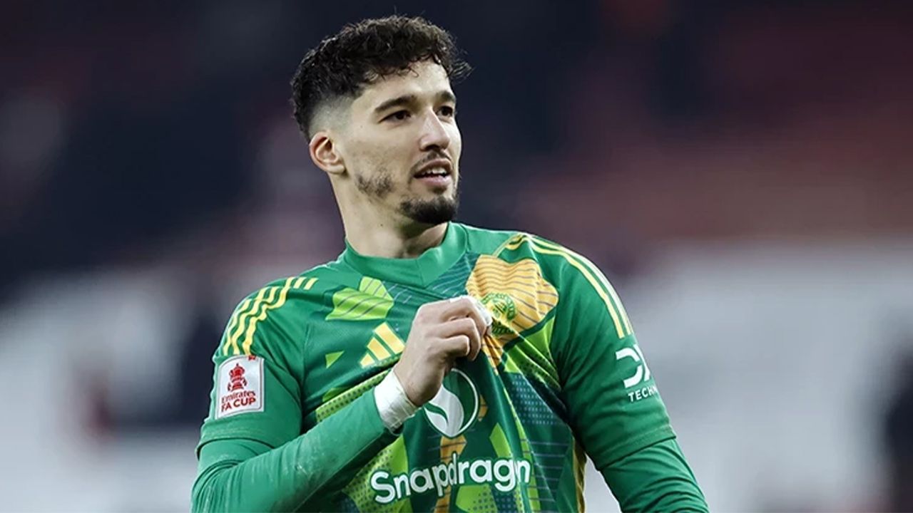 Beşiktaş, Altay Bayındır'ı transfer etmek istiyor 9