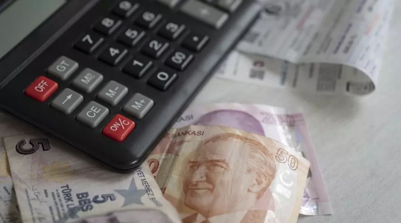 Emekli maaşlarında tarihi fark! 2025 mi 2026 mı? Emeklilikte hangi yıl daha avantajlı? 4