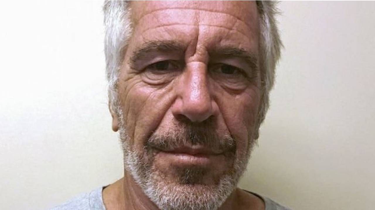 Mahkumiyet durdurmadı... Epstein uçakları İngiltere’ye 90 kez indi! Gizli istismar ağı ortaya çıktı 6