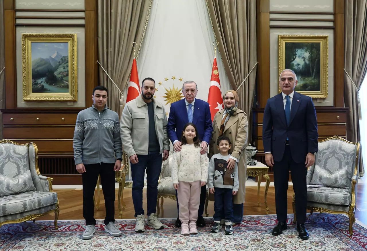 6 yaşında susturulan bir hayat… Hind Rajab’ın ailesi Erdoğan’la Külliye’de buluştu 4