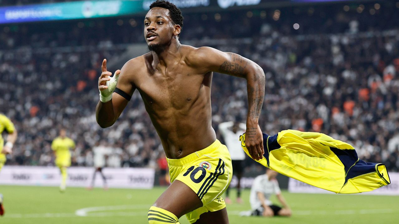 Süper Lig'in en değerli oyuncuları açıklandı! Victor Osimhen'e en çok yaklaşan isim Fenerbahçe'den 11