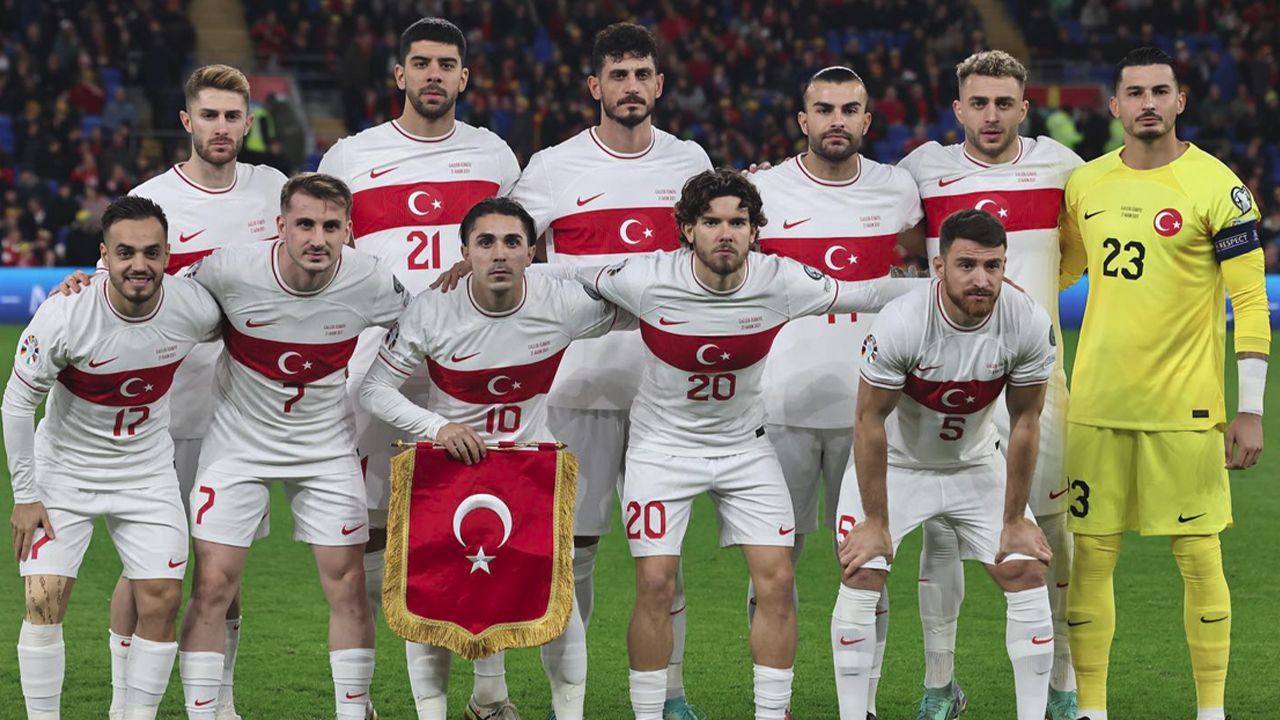 Galatasaray ile Beşiktaş, milli futbolcunun peşinde 4