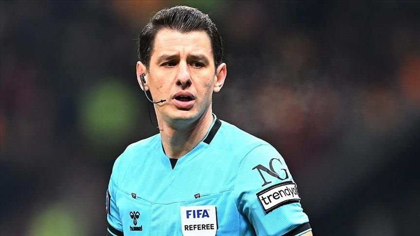 Türk futbolunda bir ilk! Galatasaray maçı hakemi Halil Umut Meler maç sonrası açıklamalarda bulundu: "Yabancılar geldi de ne değişti?" 5