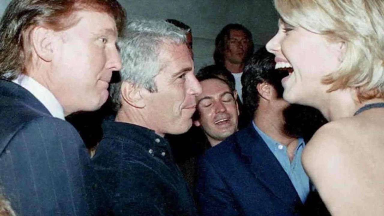 Epstein’in malikanesinden 68 yeni Fotoğraf ortaya çıktı: Pasaportlar, lolita alıntıları ve ünlü isimler! Bill Gates de var 2