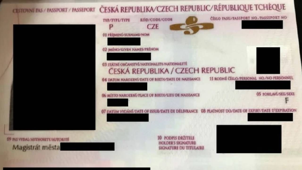Epstein’in malikanesinden 68 yeni Fotoğraf ortaya çıktı: Pasaportlar, lolita alıntıları ve ünlü isimler! Bill Gates de var 4