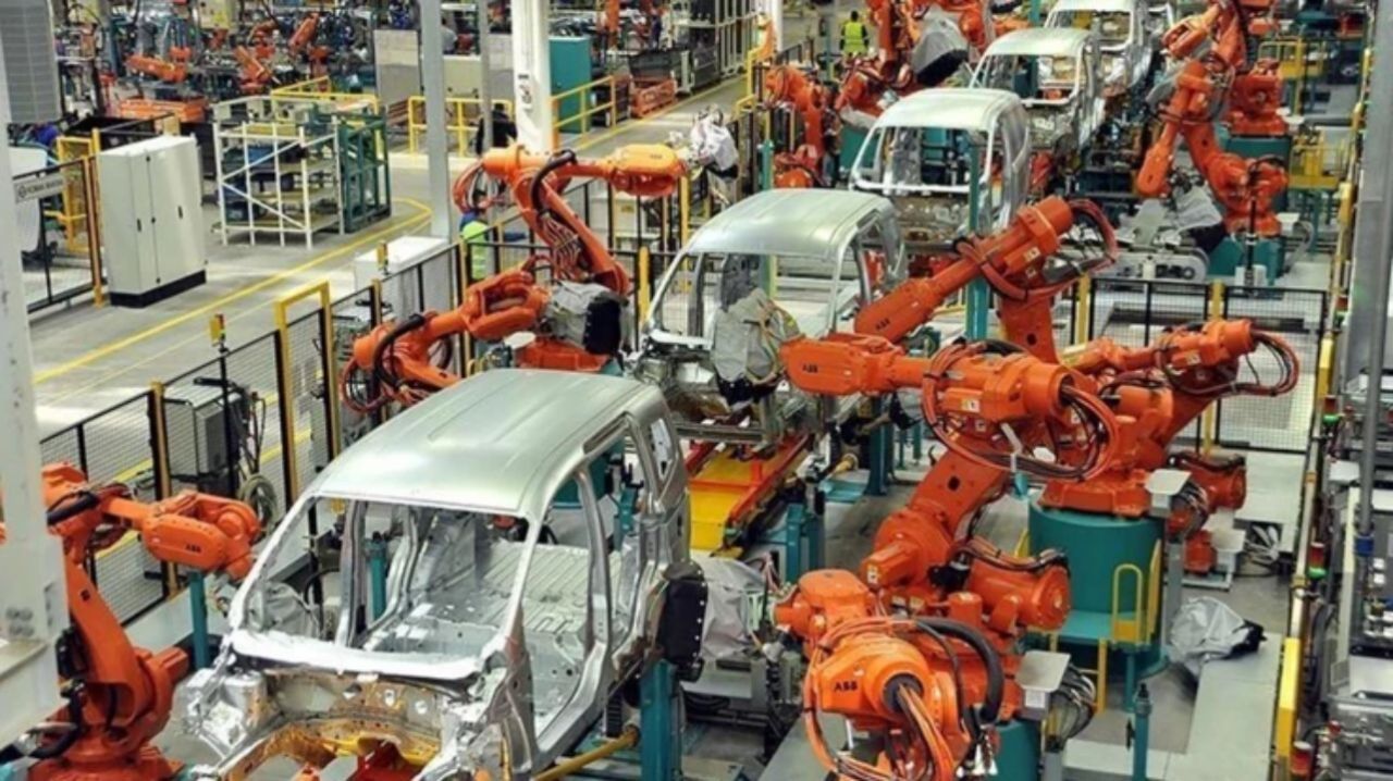 Fransız Le Monde yazdı! Türkiye Avrupa'da otomotiv üretiminin kalbi oldu 5