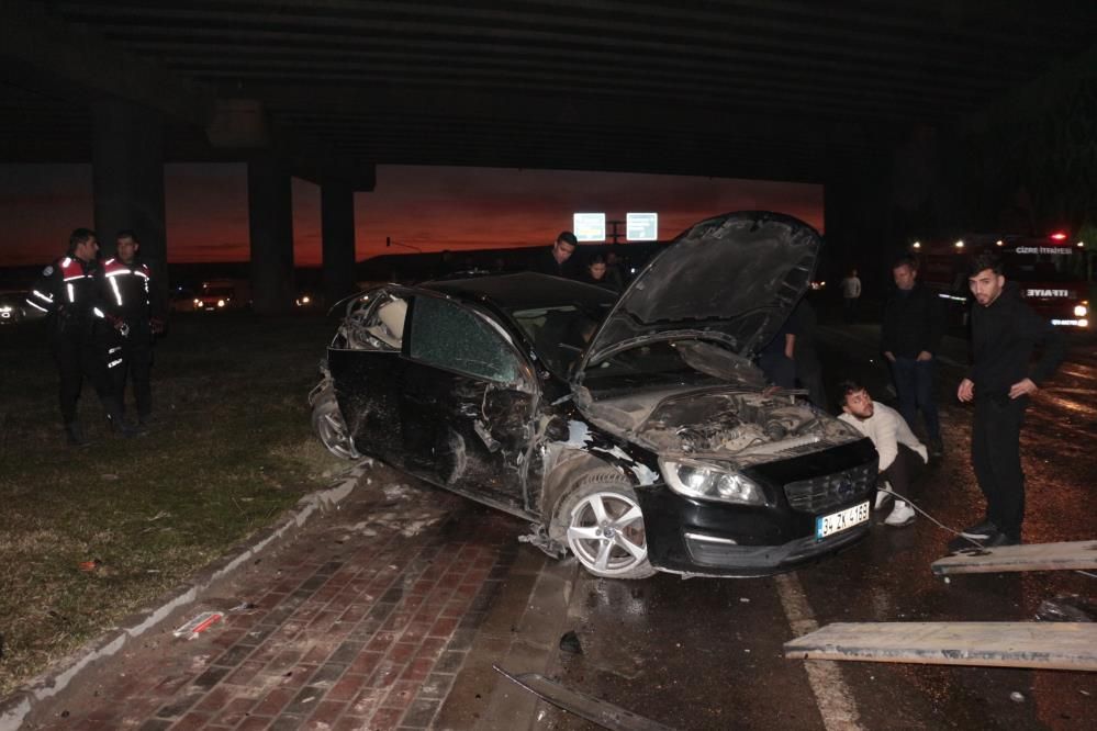 Freni boşalan vinç dehşet saçtı: Çok sayıda yaralı var 7