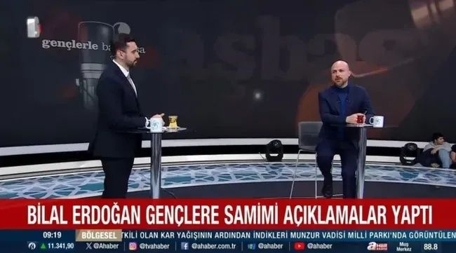 Bilal Erdoğan babasının elini neden öptüğünü ilk kez anlattı: Cumhurbaşkanı Erdoğan sahnede oğluna ne dedi? 4