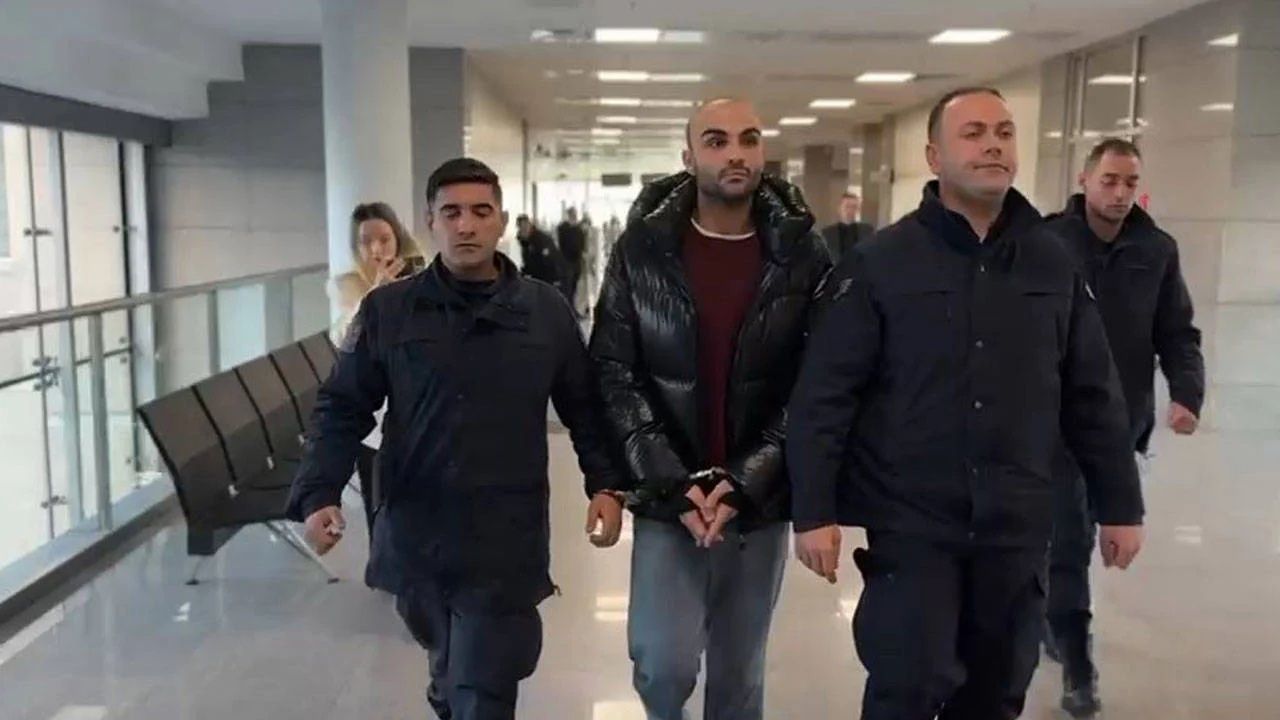 Kim bu MASK? Uyuşturucu dosyasındaki gizemli isim Sercan Yaşar'a soruldu! Yeni çıkan 'ayin' görüntüleri pes dedirtti... 4