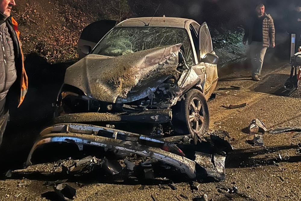 Bolu’da korkunç kaza: 1’i ağır 6 yaralı 2