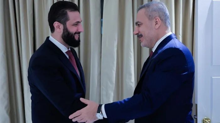 Yaşar Güler, Hakan Fidan ve MİT Başkanı İbrahim Kalın Şam'da! Masada 10 Mart Mutabakatı, sınır güvenliği ve Suriye’nin yeniden inşası var... 6