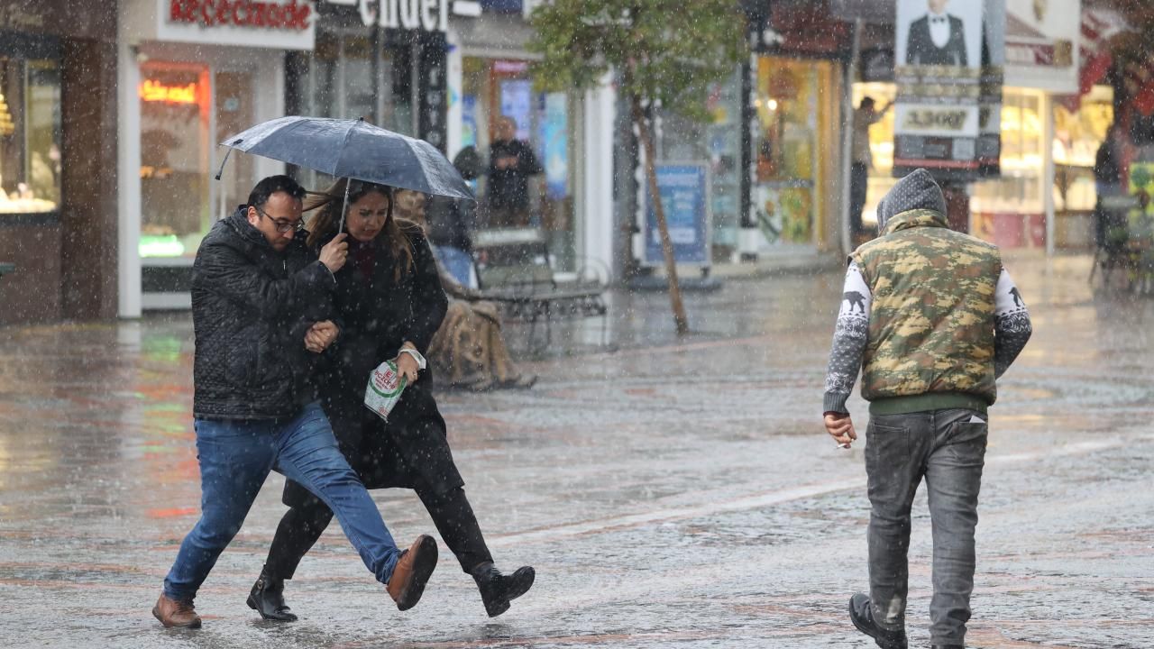 Kar ve yağmur geliyor! Bu illerde yaşayanlar dikkat 22
