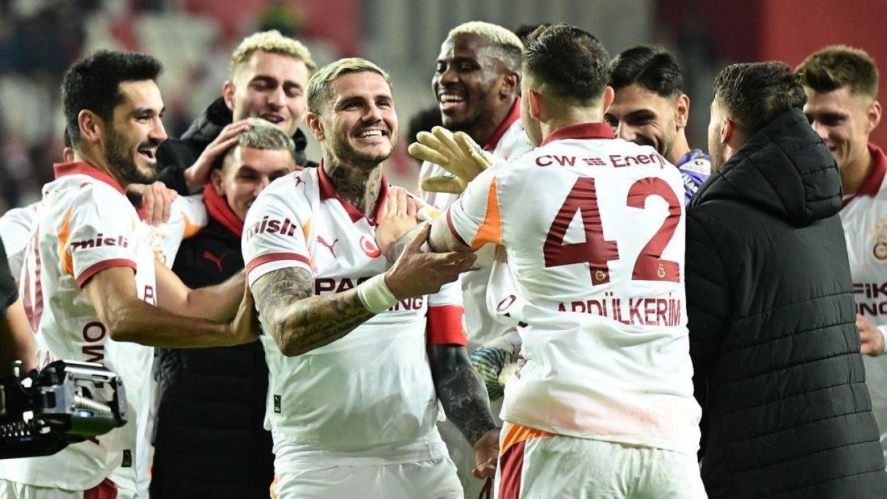 Mauro Icardi'de mutlu son! Galatasaraylı taraftarları havalara uçuracak haber geldi: İşte Arjantin yıldızın yeni maaşı 3